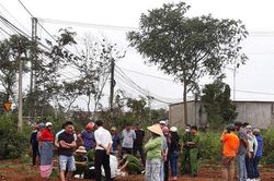 Đắk Lắk: Phát hiện bé trai sơ sinh còn nguyên dây rốn tử vong trong thùng rác