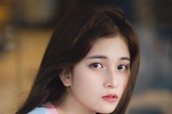 Hot girl trường Luật được nhận xét giống idol Hàn Quốc