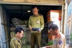 Lạng Sơn: Tiêu hủy 880 chia bia nhãn hiệu LiQ do Trung Quốc sản xuất nhập lậu