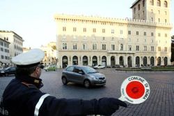 Ngừng lưu thông xe diesel Euro 3 vào trung tâm thủ đô Rome