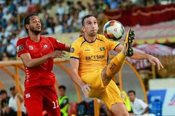 Khoảng trống Memovic ở SLNA, 'hàng ngoại' hay 'cây nhà lá vườn'?