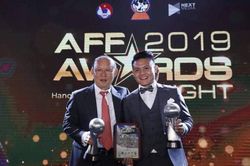 Thầy Park chia sẻ xúc động khi nhận AFF Awards 2019