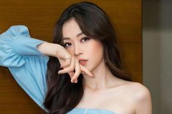 Nữ sinh ĐH Kinh tế Quốc dân là thủ khoa, hoa khôi