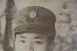 Tìm người thân và đồng đội