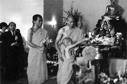 Thảm sát 9 người trong chùa