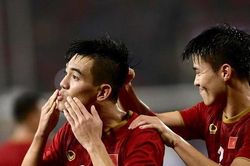 Trực tiếp bóng đá vòng loại WC 2022 Việt Nam vs UAE: Tiến Linh tung cú sút 'quỷ khốc thần sầu' xé toạc lưới UAE