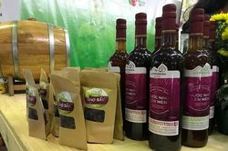 Dự án VCED hỗ trợ hợp tác xã Việt Nam phát triển thị trường qua Vietnam Foodexpo 2019