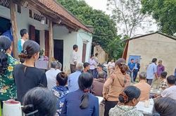 Tám tháng, ba trẻ trong gia đình ở Hà Nội bị tử vong vì bệnh Whitmore?:'Sao lại có chuyện khủng khiếp này hả trời'