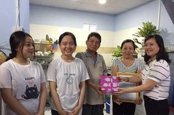 Tặng 'Mái ấm tình thương' cho phụ nữ khuyết tật xã Vĩnh Lương