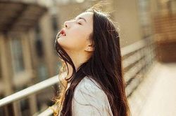 Phụ nữ khổ đau cả đời khi trông mong 2 điều này từ người đàn ông tệ bạc