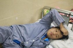 Nam sinh lớp 8 bị võ sư đánh gãy xương hàm: Họ đánh cháu vì cho rằng cháu 'nhìn đểu'