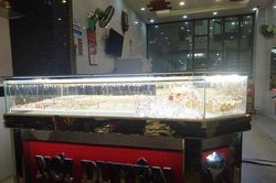 Tiệm vàng ở Quảng Ngãi bị cướp táo tợn lúc chủ tiệm mải xem U22 Việt Nam