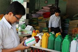 Siết chặt kiểm soát tiền chất công nghiệp