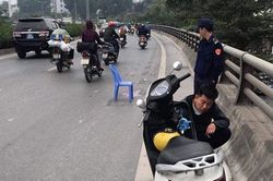 Tạm giữ lái xe bán tải gây tai nạn khiến bé 5 tuổi tử vong