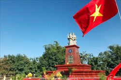 Kỳ họp lần thứ IV giữa Bộ Quốc phòng với Hội đồng Quốc gia Mặt trận Đoàn kết Phát triển Tổ quốc Campuchia