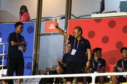HLV Park Hang Seo: 'Ước mong U22 Việt Nam trở về cùng tuyển nữ khi cả hai đội đều vô địch SEA Games'