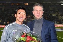 Heerenveen vinh danh Đoàn Văn Hậu vô địch SEA Games 30
