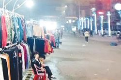 Phố đêm Cao Thắng ở TP Vinh (Nghệ An): Mới 'vận hành' đã lâm vào cảnh đìu hiu