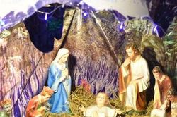 Hàng trăm hang đá lấp lánh trước đêm Noel 2109 tại Nam Định