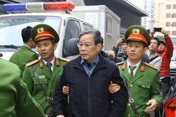 Lý do giúp cựu Bộ trưởng Nguyễn Bắc Son thoát án tử