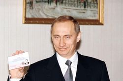 Kỷ niệm 20 năm cầm quyền của ông Putin, điện Kremlin mở kho tư liệu khổng lồ về Tổng thống