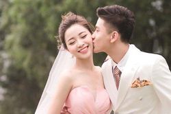 'Tan chảy' bộ ảnh cưới ngôn tình của Phan Văn Đức và hotgirl Nhật Linh