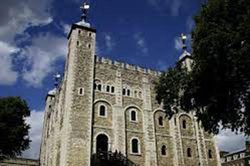 Rợn người những 'hồn ma' trú ngụ trăm năm ở Tháp London