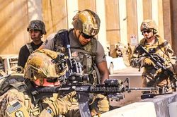 Vì đâu Mỹ từ chối rút quân, thậm chí dọa ngược Iraq?
