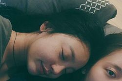 Chẳng thể yên nghỉ, Sulli và Goo Hara bị người sống 'đày đọa' ngay cả khi đã chết!