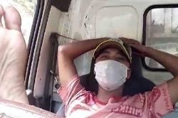 Xác minh tài xế điều khiển xe tải bằng hai chân rồi quay video đăng Facebook
