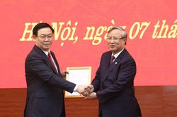 Phó Thủ tướng Vương Đình Huệ làm Bí thư Thành ủy Hà Nội