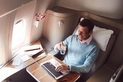 Các biện pháp phòng virus corona sau khi rời sân bay