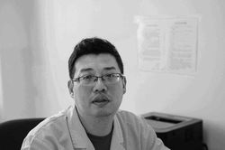 Thêm một bác sĩ TQ tại 'tuyến đầu' chống dịch Covid-19 tử vong