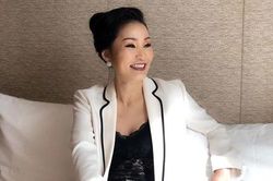 U60 nhưng Hồng Đào ngày càng sành điệu sau ly hôn