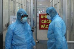 Đà Nẵng: Bác bỏ thông tin nhiều người Hàn Quốc sống tại tòa nhà Azura bị sốt