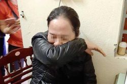 Bị bắt vì nghi 'thôi miên', người phụ nữ khai nhận... tội trộm cắp