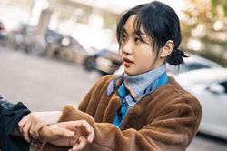 Lộ tạo hình của Lee Min Ho - Kim Go Eun trong 'The King': Mối tình đẹp như mơ giữa hoàng đế và nàng thám tử!