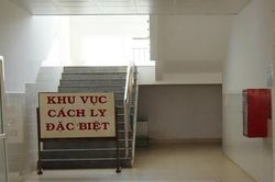 Kon Tum: Cách ly nam thanh niên tiếp xúc gần bệnh nhân 65
