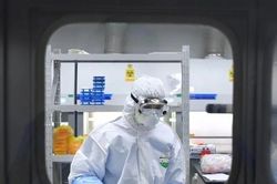 Quân đội TQ được lệnh phải chiến thắng trong cuộc đua chế tạo vaccine