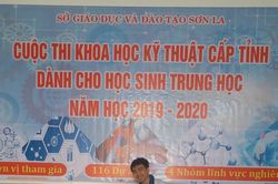 Bí thư Chi đoàn 17 tuổi nhận giải thưởng Lý Tự Trọng