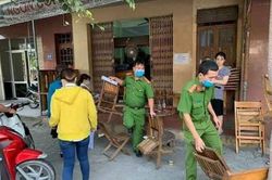 Đà Nẵng: Xử phạt hai người không đeo khẩu trang nơi công cộng