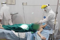 Cứu nữ bệnh nhân vỡ thai ngoài tử cung khi đang cách ly tập trung
