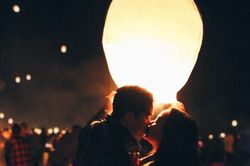 Ngày 14/4/2020 của 12 cung hoàng đạo: Bảo Bình rơi vào 'lưới tình', Kim Ngưu nói ra những ý tưởng mới
