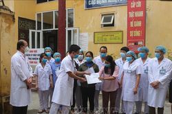 Ba bệnh nhân mắc COVID-19 của Công ty Trường Sinh được công bố khỏi bệnh