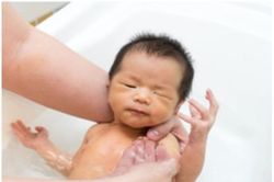 Tăng nguy cơ béo phì và tiểu đường sau này ở những trẻ sinh mổ