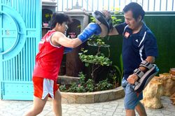 Nữ võ sĩ 17 tuổi và giấc mơ SEA Games