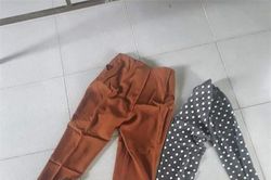 Đặt quần áo thể thao trên mạng, anh chàng cay đắng nhận về bộ đồ bó sát nhưng điều này mới khiến choáng váng