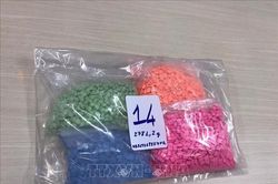 Thu giữ hơn 18 kg ma túy tổng hợp và cần sa gửi từ nước ngoài dưới dạng bưu phẩm