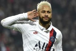 'Neymar sẽ tiếp tục ở lại cống hiến cho PSG'