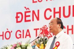 Thủ tướng Nguyễn Xuân Phúc dự lễ khánh thành Đền thờ gia tiên Chủ tịch Hồ Chí Minh
